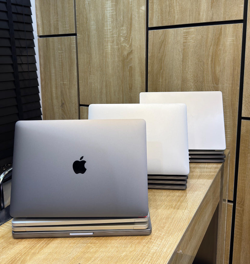 MacBook Pro 2020 13" M1 16/512GB