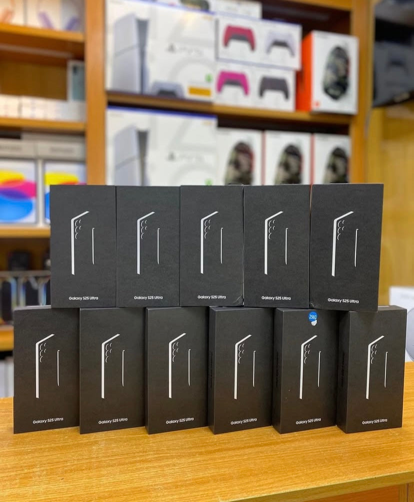Brand New Samsung Galaxy S25 Ultra Dual Sim 256GB