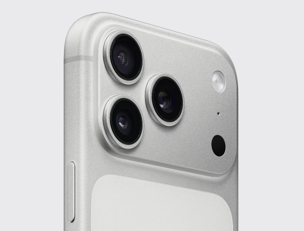 iPhone 17 Pro  Brand New - 512GB