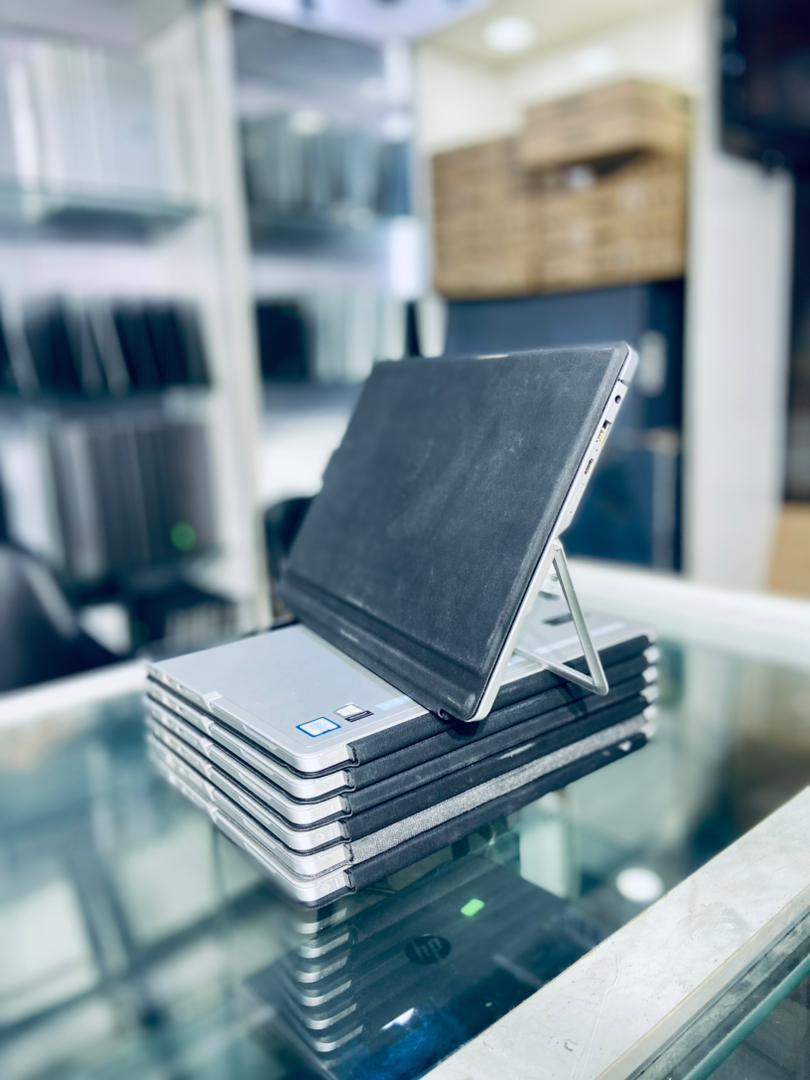 HP Elite x2 1012 G2 (Premium Detachable)