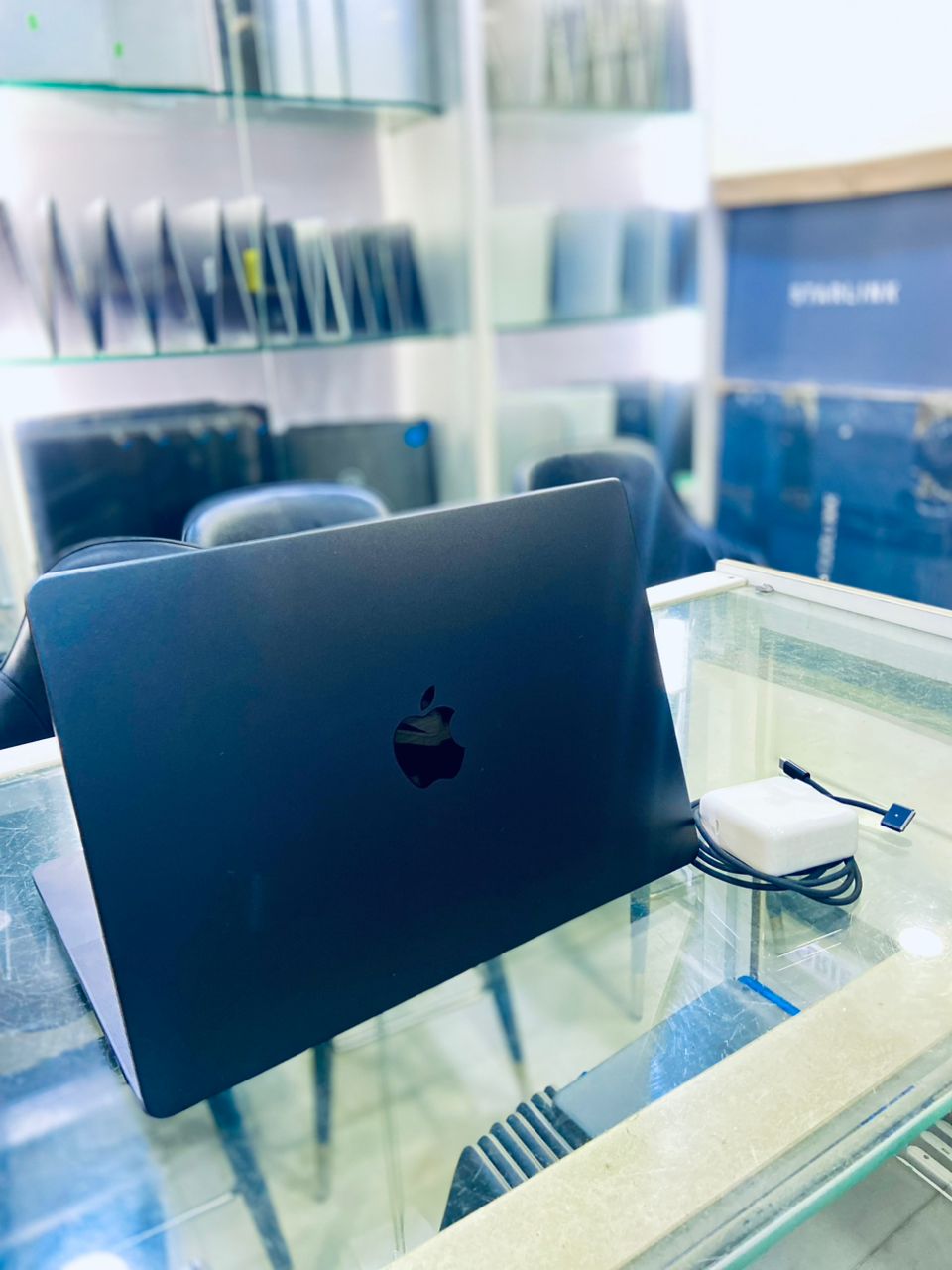 MacBook pro 14 (2023)