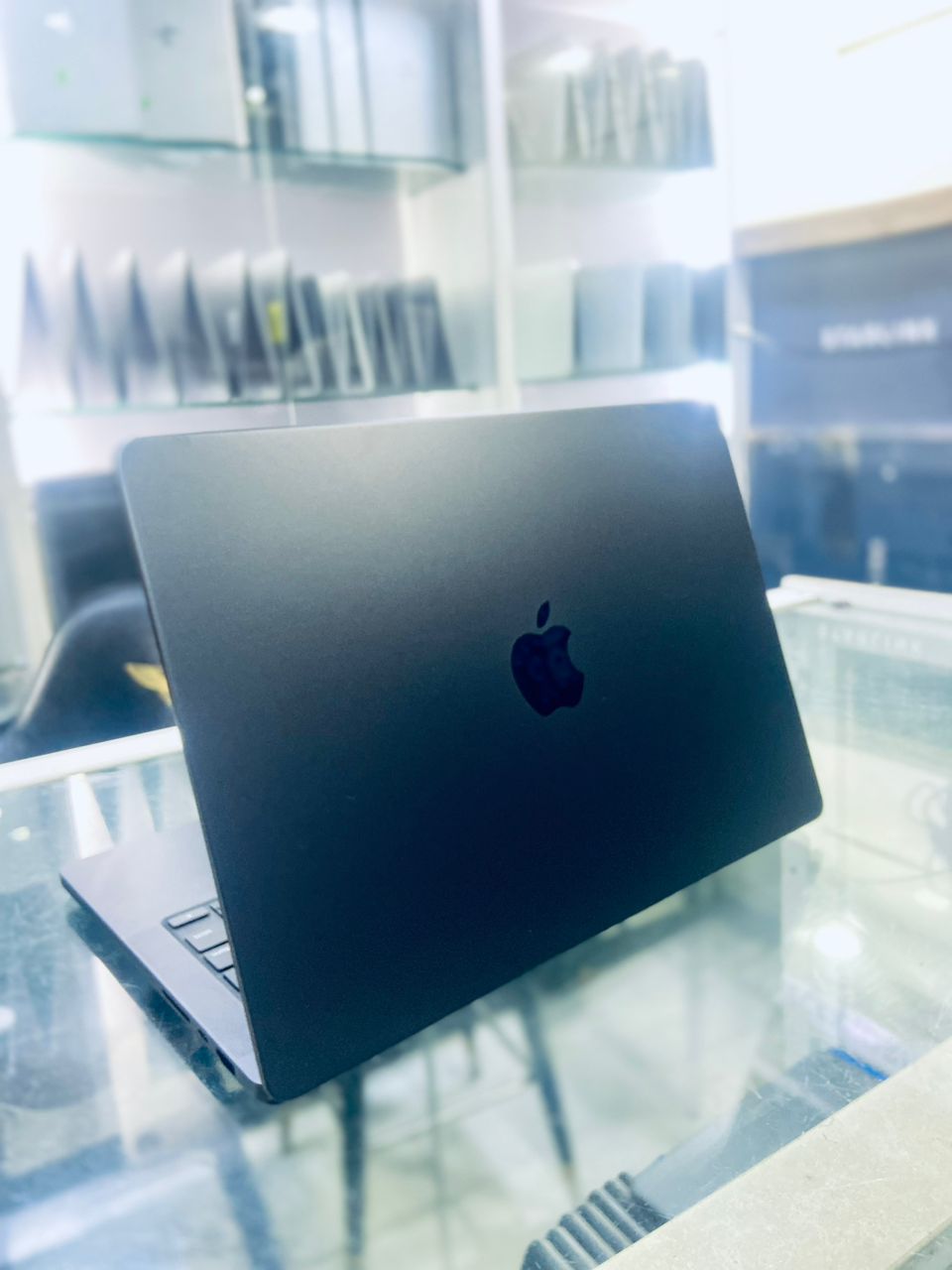 MacBook pro 14 (2023)